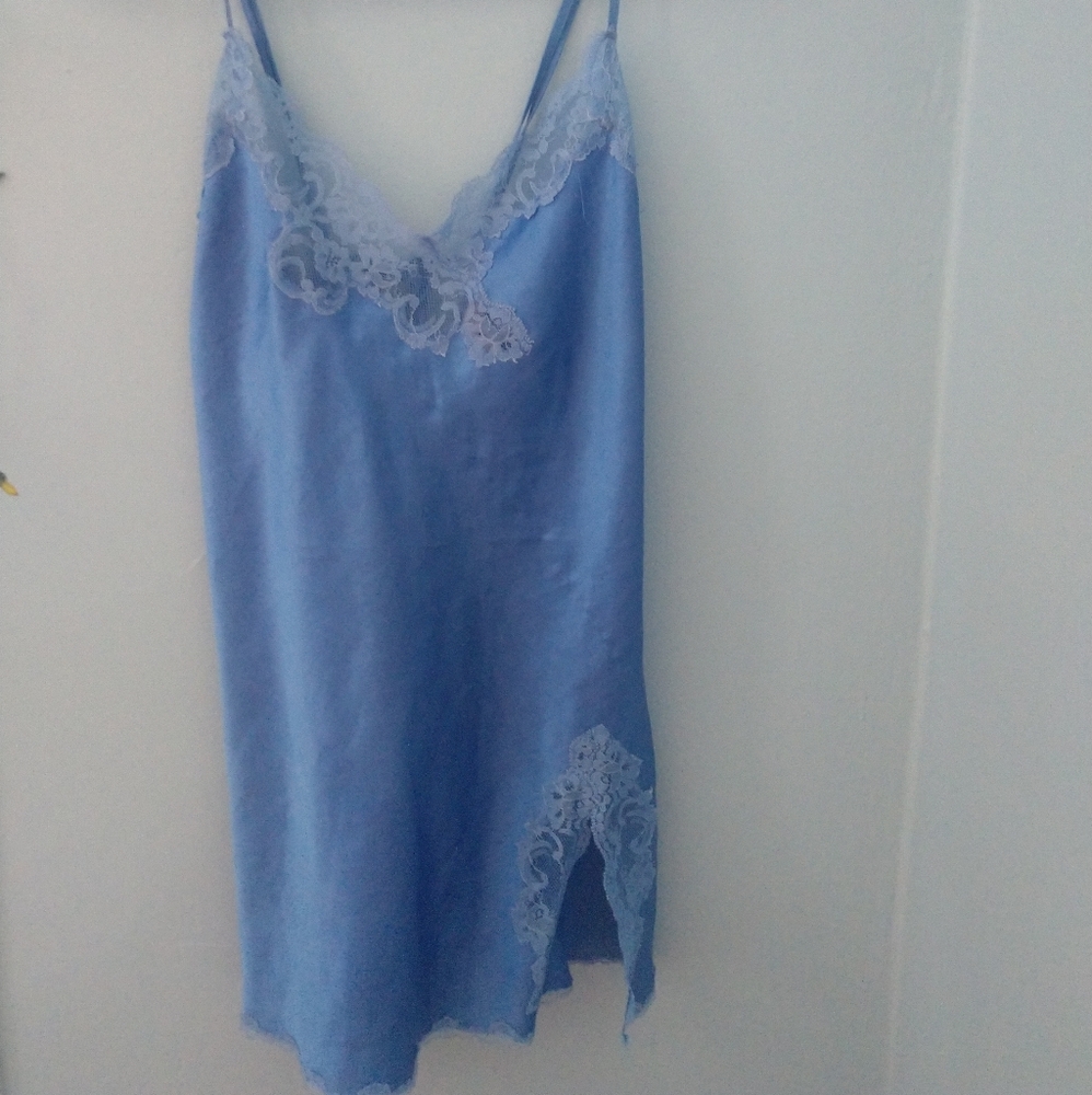 Victoria's Secret slip